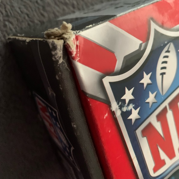 NFL RUSH ZONE Football Board Game NIB - Picture 4 of 7